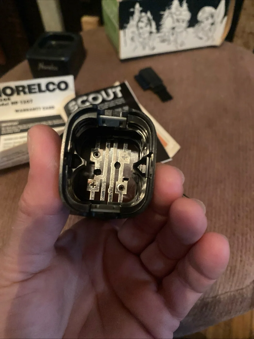 Vintage Norelco Scout Cordless Electric Razor — Black